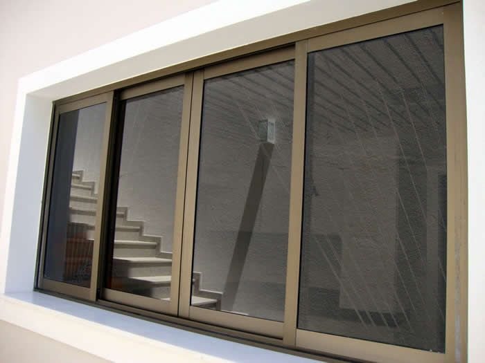 Aluminium sliding window system